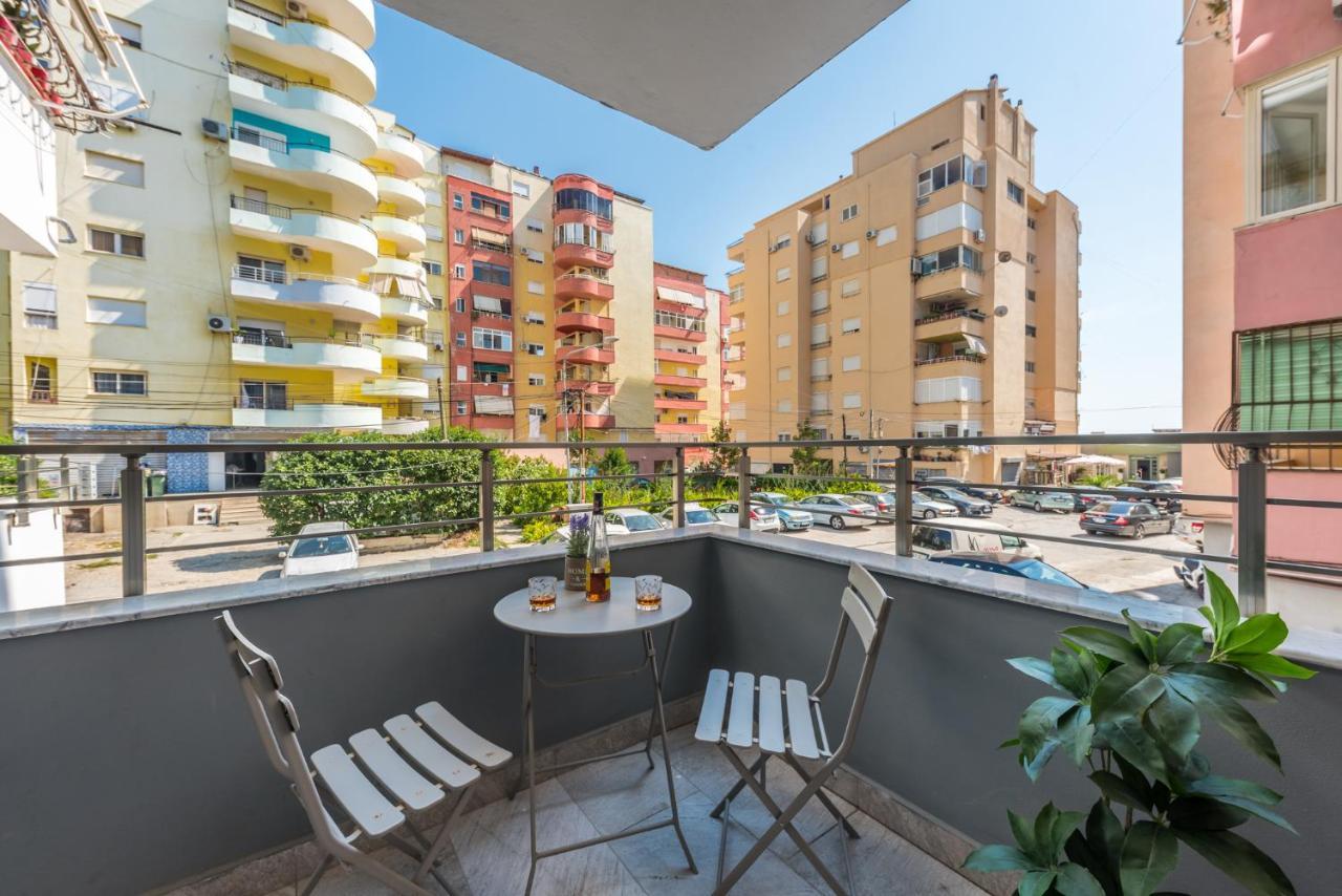 Dream Apartment - Fully Equipped Durrës Exterior foto